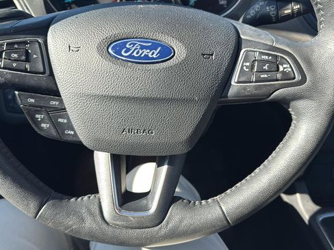 Used 2018 Ford Escape Titanium image 14