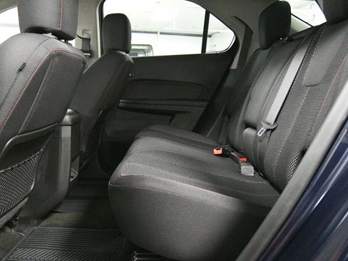 Used 2017 Chevrolet Equinox LT w/ Convenience Package image 19