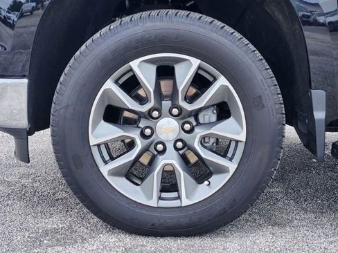 Used 2023 Chevrolet Silverado 1500 LT w/ Protection Package AWD/4WD image 10