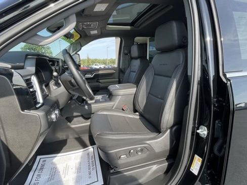 Used 2025 GMC Sierra 2500 Denali w/ Denali Reserve Package image 17