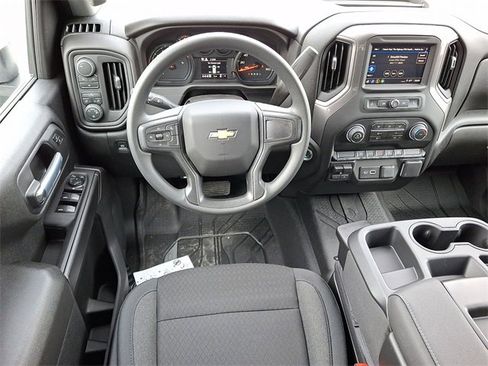 New 2026 Chevrolet Silverado 2500 Custom w/ Custom Convenience Package image 7