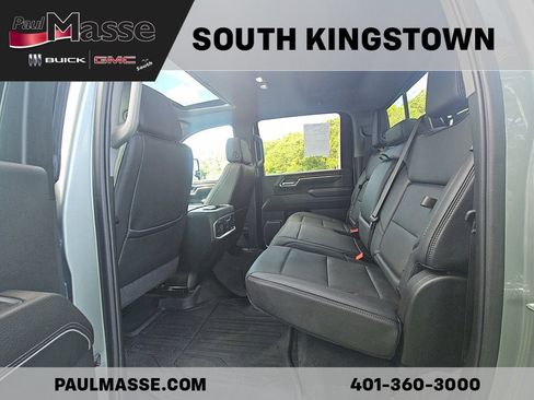 Used 2024 GMC Sierra 2500 Denali w/ Denali Reserve Package AWD/4WD image 17