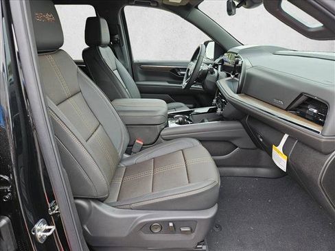 New 2026 Chevrolet Tahoe High Country AWD/4WD image 17