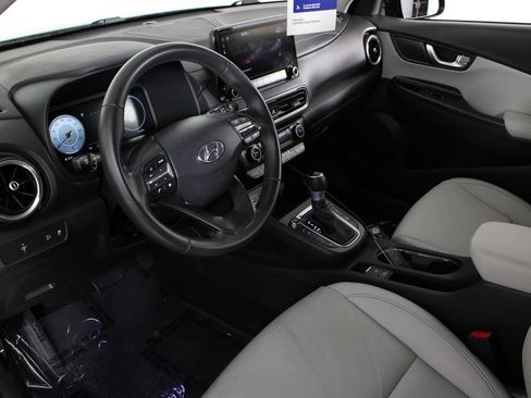 Certified 2022 Hyundai Kona Limited FWD image 19