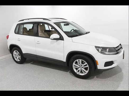 Used 2016 Volkswagen Tiguan S AWD/4WD image 1