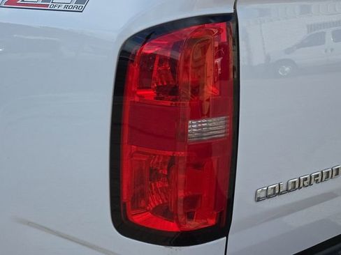 Used 2016 Chevrolet Colorado Z71 image 10