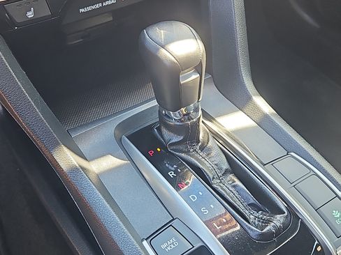 Used 2017 Honda Civic EX-L image 18