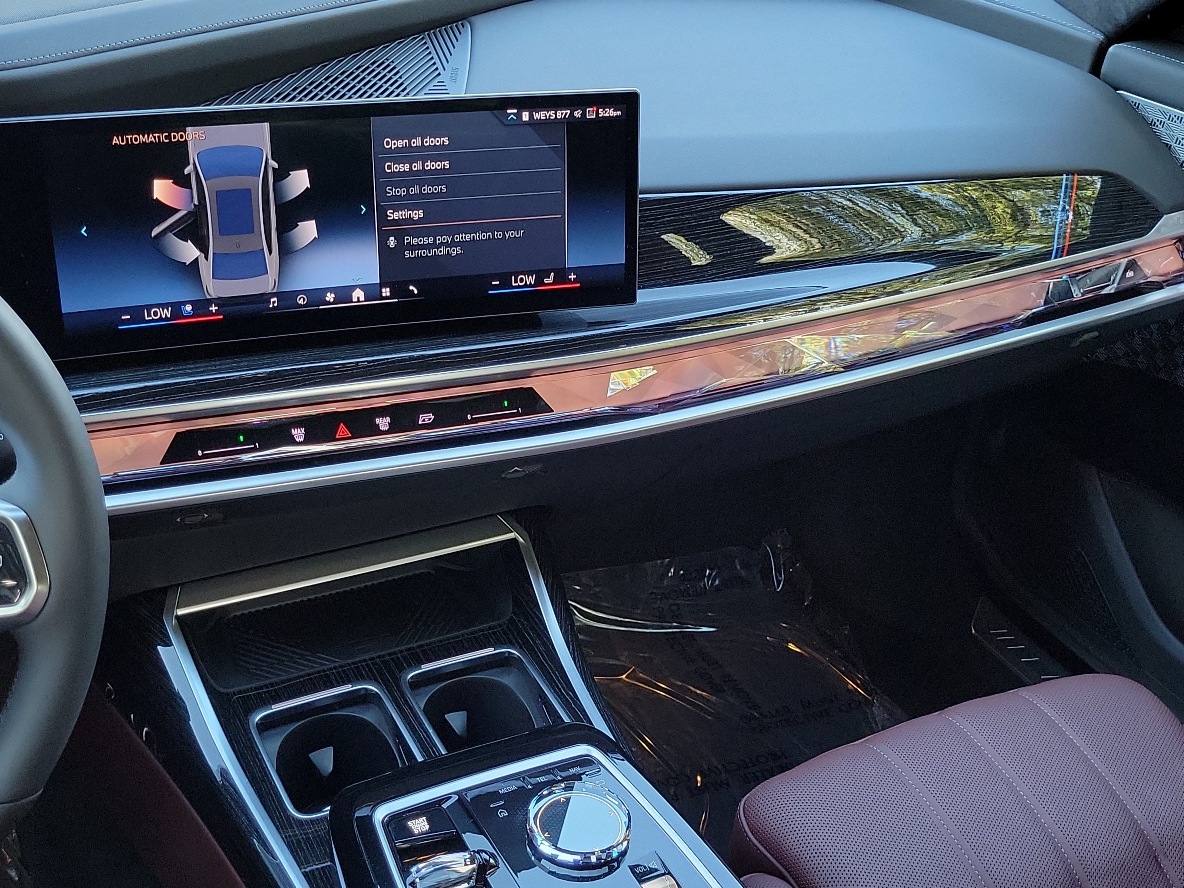 Used 2026 BMW 740i w/ Executive Package RWD image 20