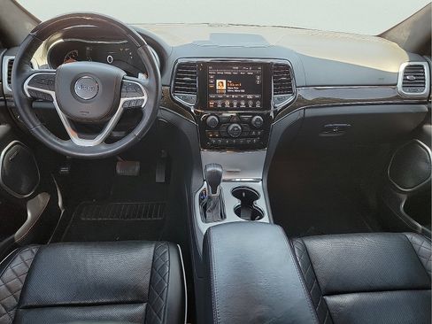 Used 2019 Jeep Grand Cherokee Summit AWD/4WD image 9