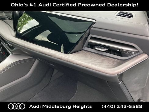 Certified 2025 Audi Q5 Premium w/ Convenience Package AWD/4WD image 23