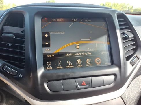 Used 2015 Jeep Cherokee Trailhawk w/ Trailer Tow Group AWD/4WD image 13