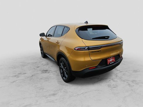 Used 2024 Dodge Hornet GT image 6