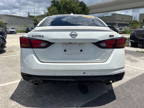 Used 2024 Nissan Altima 2.5 SR FWD image 4