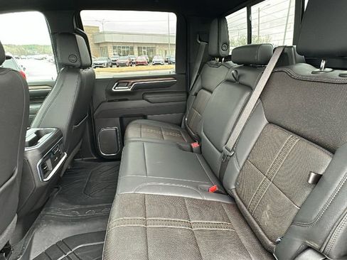 Certified 2025 Chevrolet Silverado 2500 High Country w/ High Country Premium Package image 13