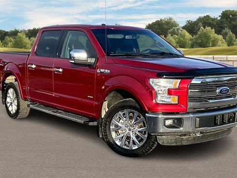 Used 2016 Ford F150 Lariat w/ Equipment Group 501A Mid image 2