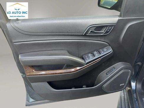 Used 2020 Chevrolet Suburban LT AWD/4WD image 9