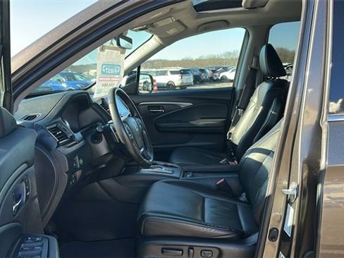 Used 2023 Honda Ridgeline RTL-E image 9