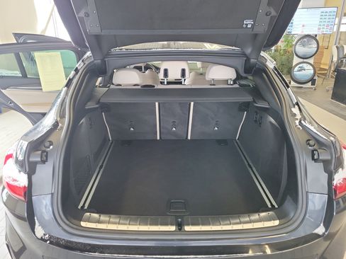 Used 2022 BMW X4 M40i image 17