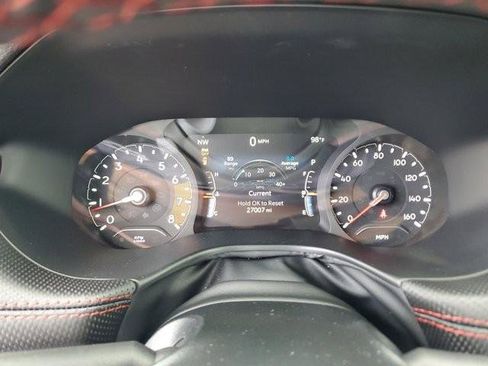 Used 2024 Jeep Compass Trailhawk AWD/4WD image 25