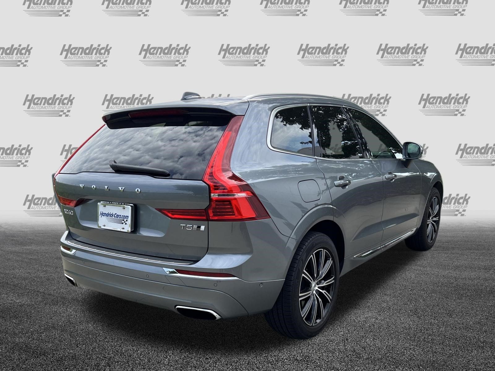 Used 2018 Volvo XC60 T5 Inscription w/ Convenience Package AWD/4WD image 10