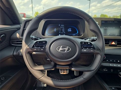 New 2025 Hyundai Elantra Sport image 14