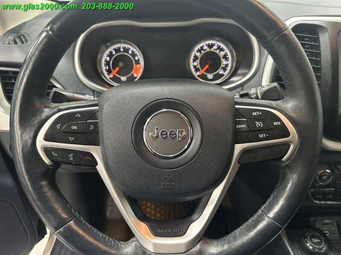 Used 2014 Jeep Cherokee Limited AWD/4WD image 4