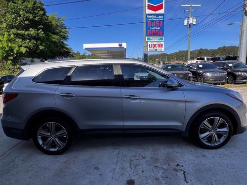 Used 2013 Hyundai Santa Fe Limited FWD image 7