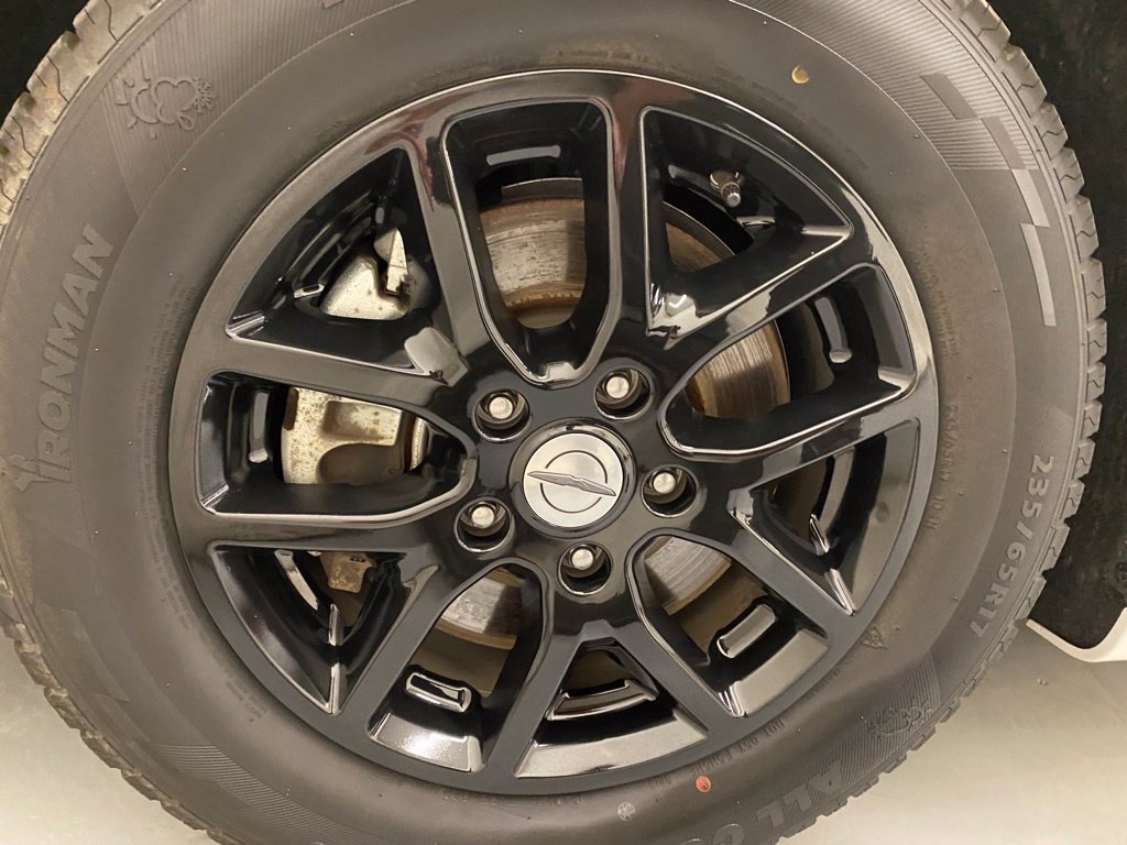 Used 2023 Chrysler Pacifica Touring-L FWD image 29