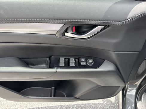 Used 2020 MAZDA CX-5 Touring FWD image 40