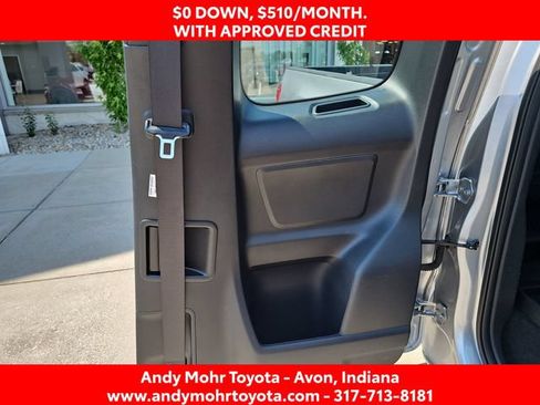 Used 2017 Toyota Tacoma SR RWD image 28