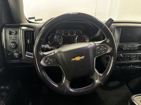 Used 2018 Chevrolet Silverado 1500 LT w/ True North Edition AWD/4WD image 5
