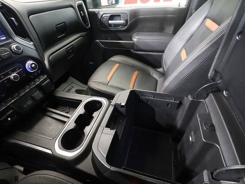 Used 2023 GMC Sierra 2500 AT4 w/ AT4 Premium Plus Package AWD/4WD image 27