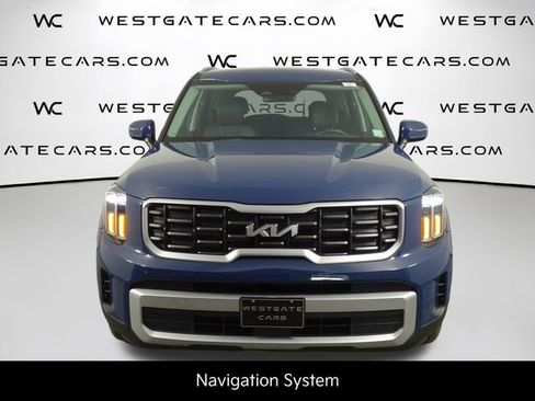 Used 2024 Kia Telluride S image 4