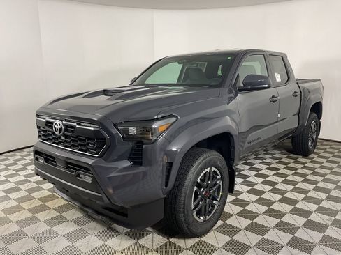 New 2025 Toyota Tacoma TRD Sport image 3