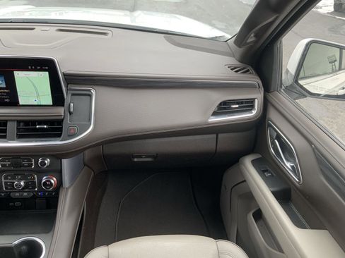 Used 2023 GMC Yukon SLT image 71