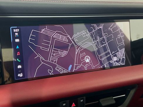 New 2026 Porsche Macan 4 Electric image 16