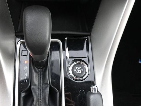 Used 2019 Mitsubishi Eclipse Cross LE AWD/4WD image 16