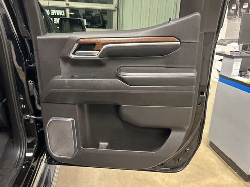 Used 2023 Chevrolet Silverado 1500 High Country w/ LPO, Dark Essentials Package image 29