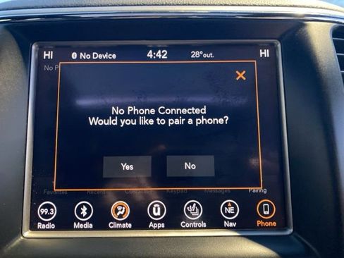 Used 2018 Jeep Grand Cherokee Limited w/ Trailer Tow Group IV image 38