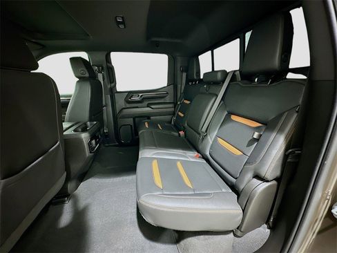 Certified 2023 GMC Sierra 1500 AT4 w/ AT4 Preferred Package image 24