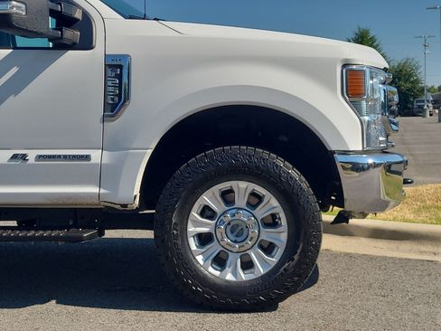 Used 2021 Ford F250 XLT AWD/4WD image 9