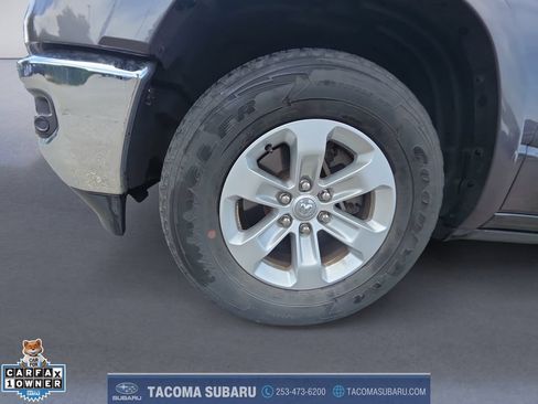 Used 2019 RAM 1500 Laramie AWD/4WD image 9