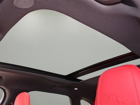 New 2026 Jaguar F-PACE R-Dynamic S image 29