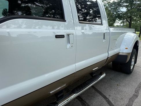 Used 2014 Ford F350 Lariat w/ Lariat Ultimate Package AWD/4WD image 13