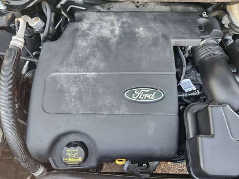 Used 2013 Ford Explorer XLT FWD image 31