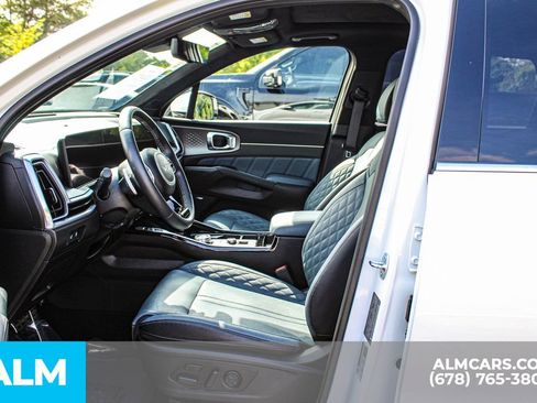 Used 2025 Kia Sorento SX Prestige AWD/4WD image 13