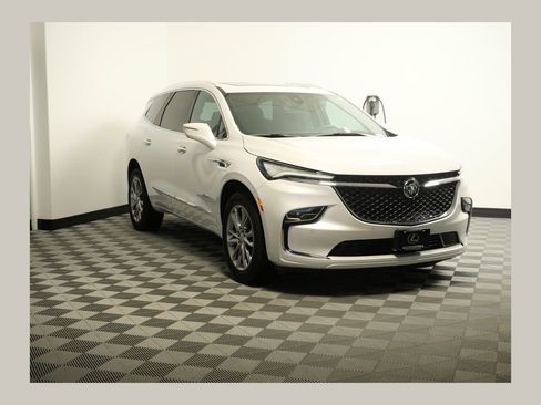 Used 2024 Buick Enclave Avenir w/ Avenir Technology Package AWD/4WD image 1