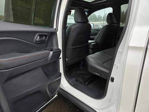 Certified 2024 Honda Ridgeline TrailSport image 21