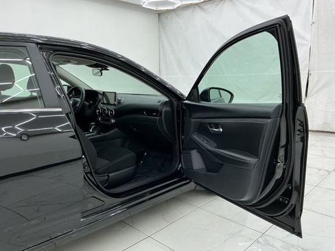 Used 2023 Nissan Sentra SV w/ All-Weather Package FWD image 17