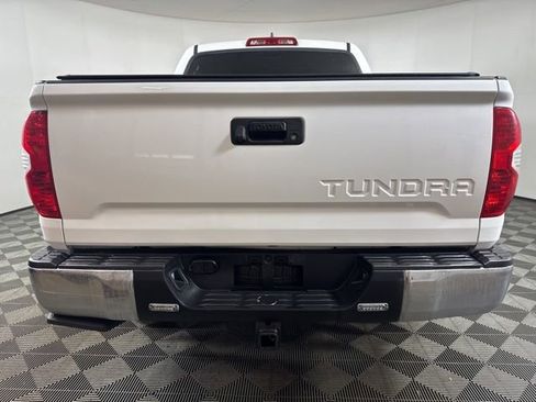 Used 2021 Toyota Tundra SR5 w/ SR5 Upgrade Package image 22